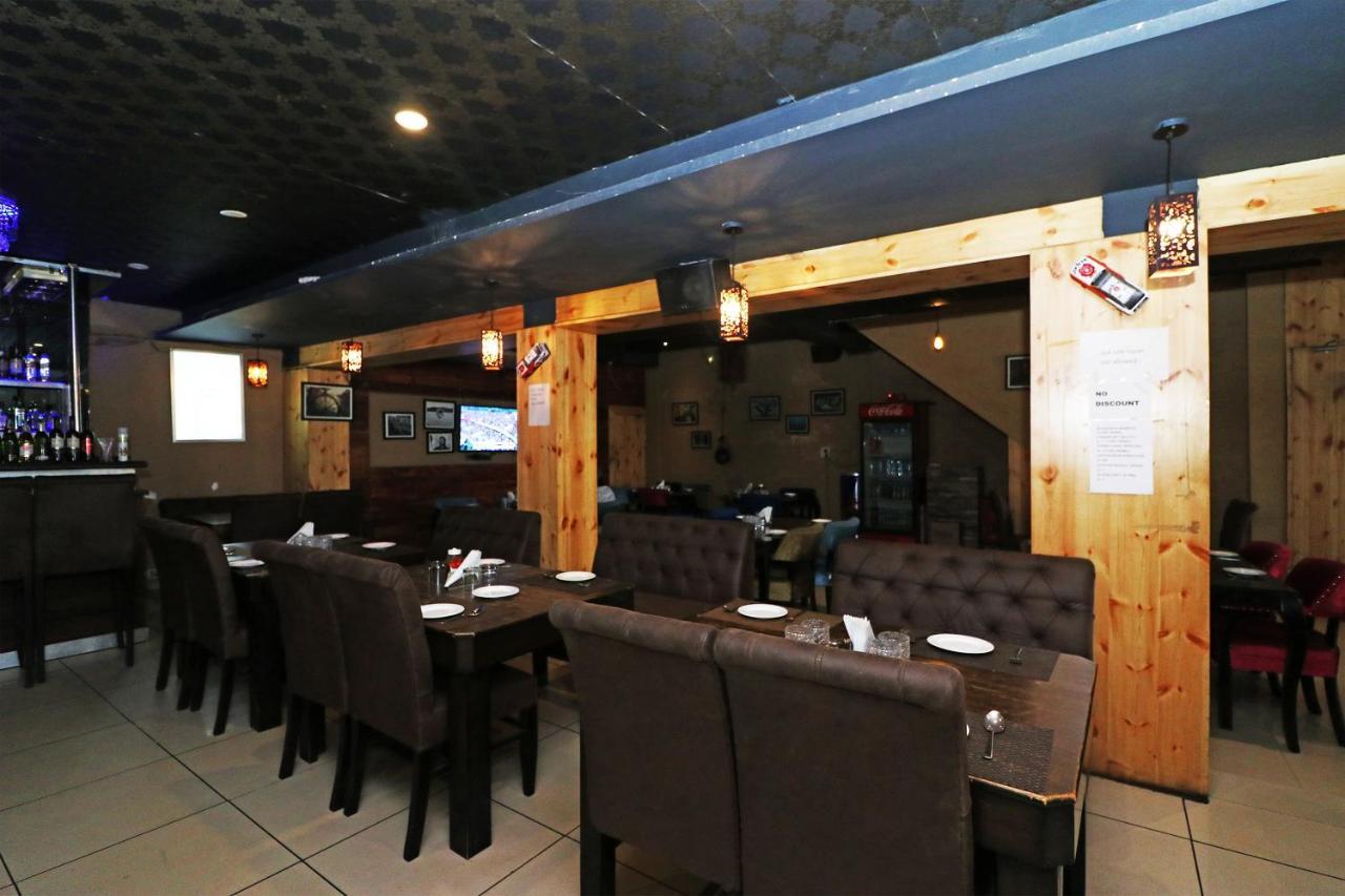 Rājpura Oyo 22677 Hotel Mehfil المظهر الخارجي الصورة